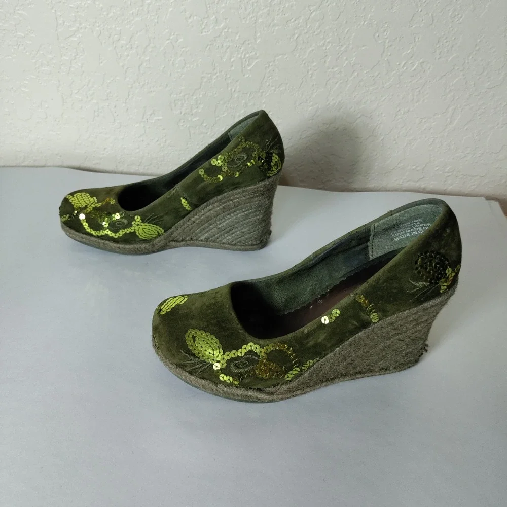 Unionbay BabyMe Olive Green Sequin Espadrille Wedge Pumps Womens 6M 6V8114